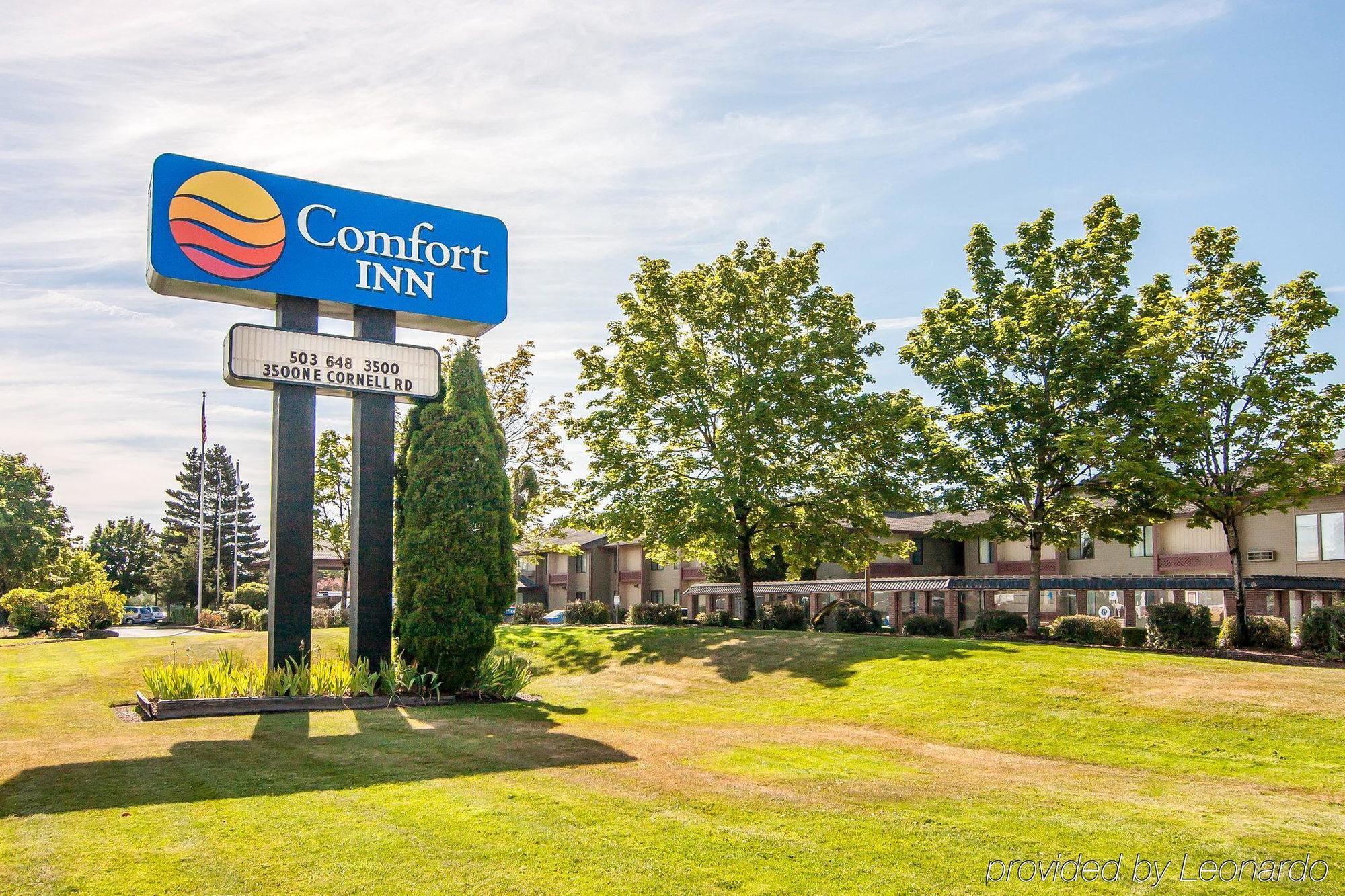 Comfort Inn Conference Center Hillsboro Esterno foto