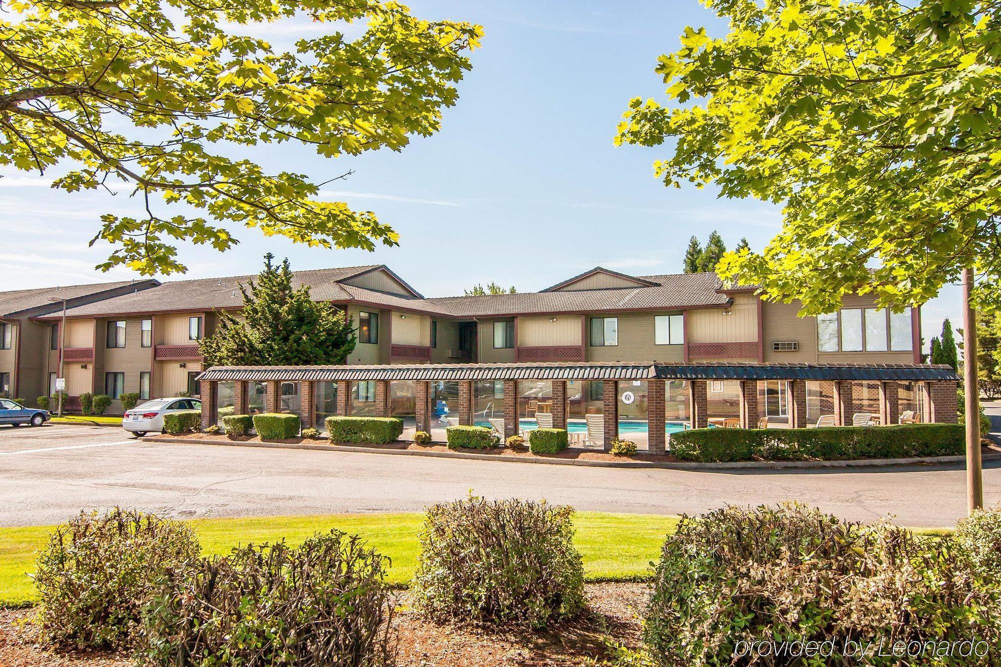Comfort Inn Conference Center Hillsboro Esterno foto